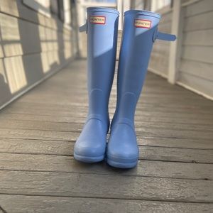 BABY BLUE HUNTER BOOTS